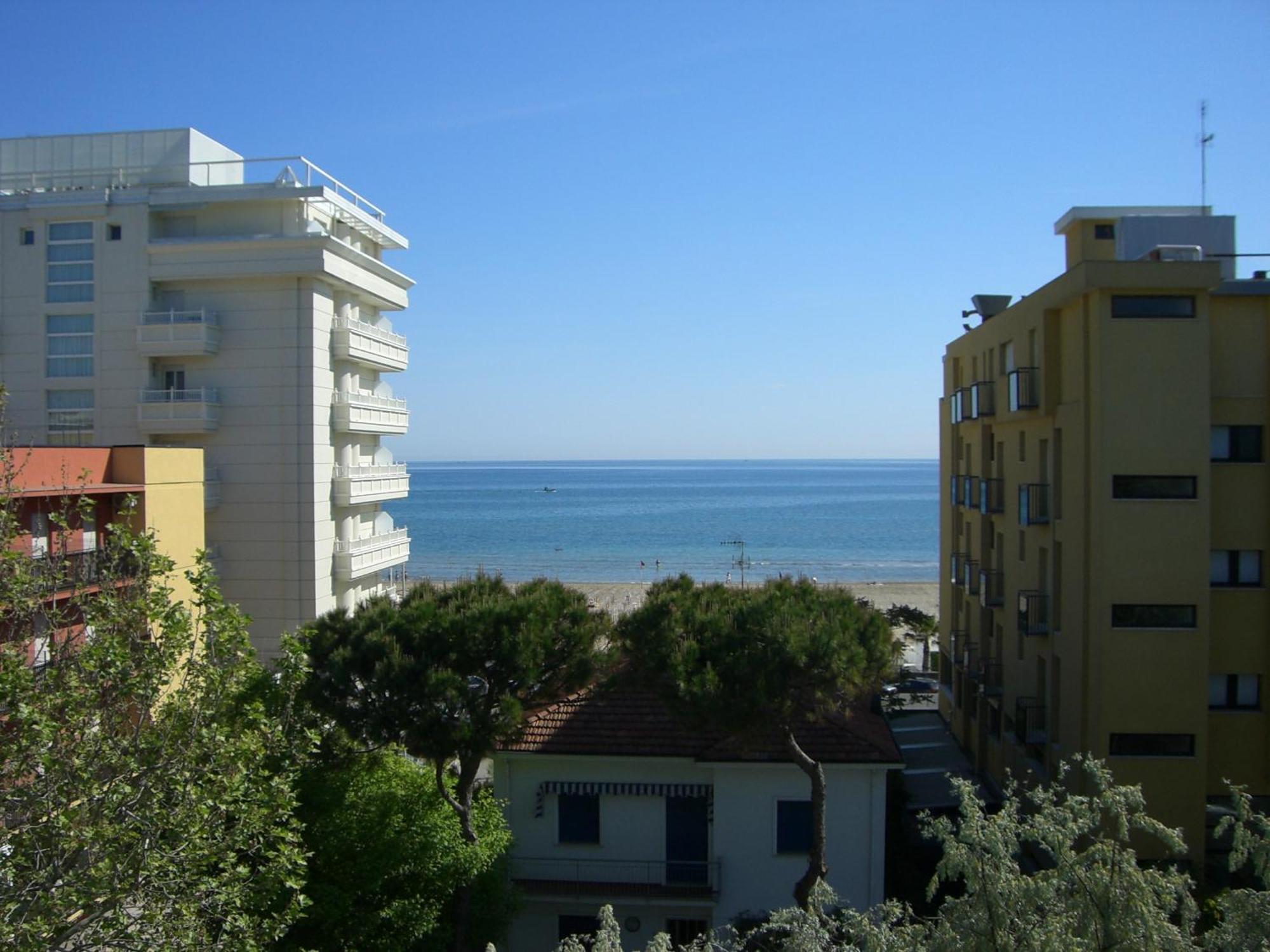 Hotel Taunus - Vista Mare Riccione Luaran gambar