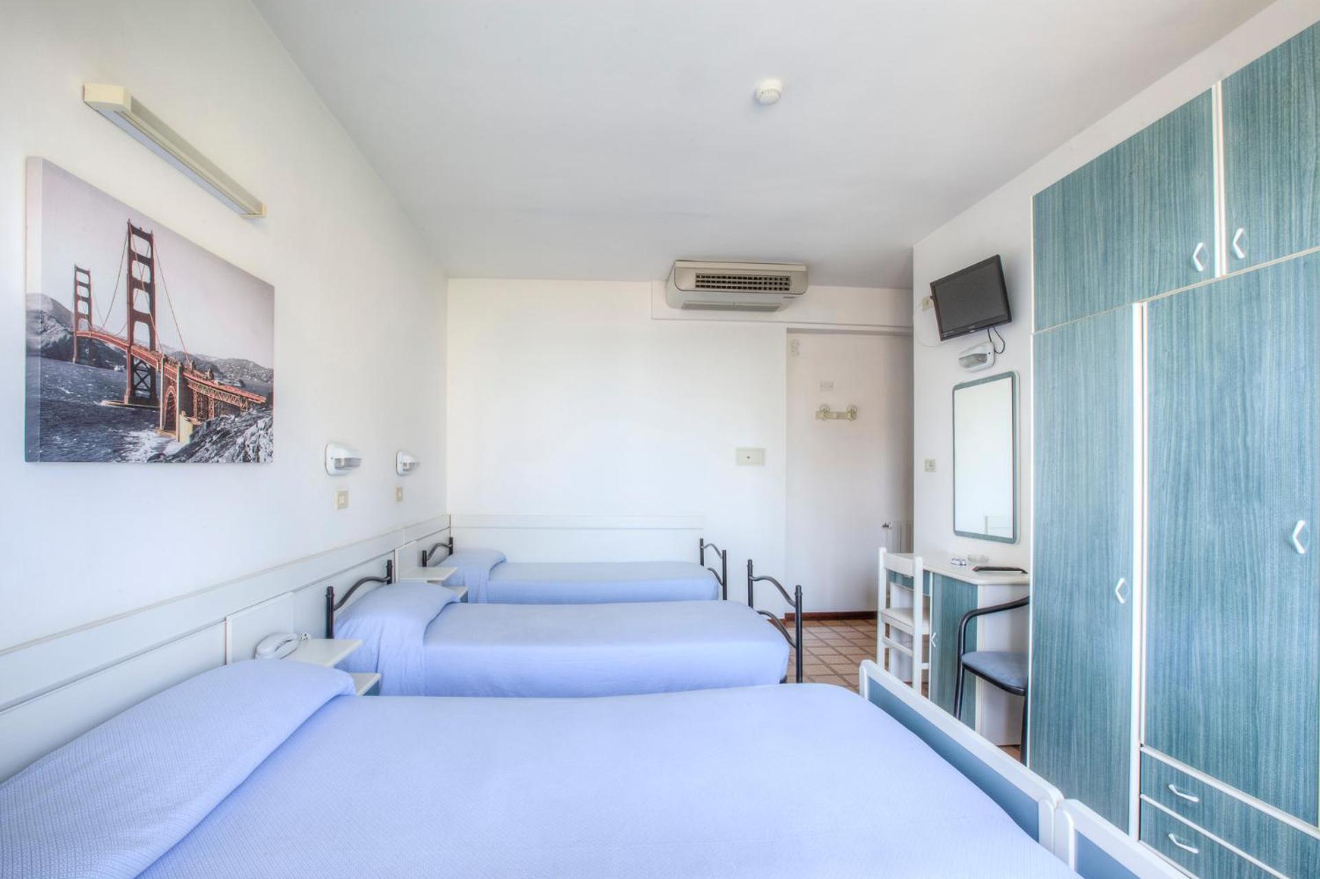 Hotel Taunus - Vista Mare Riccione Luaran gambar