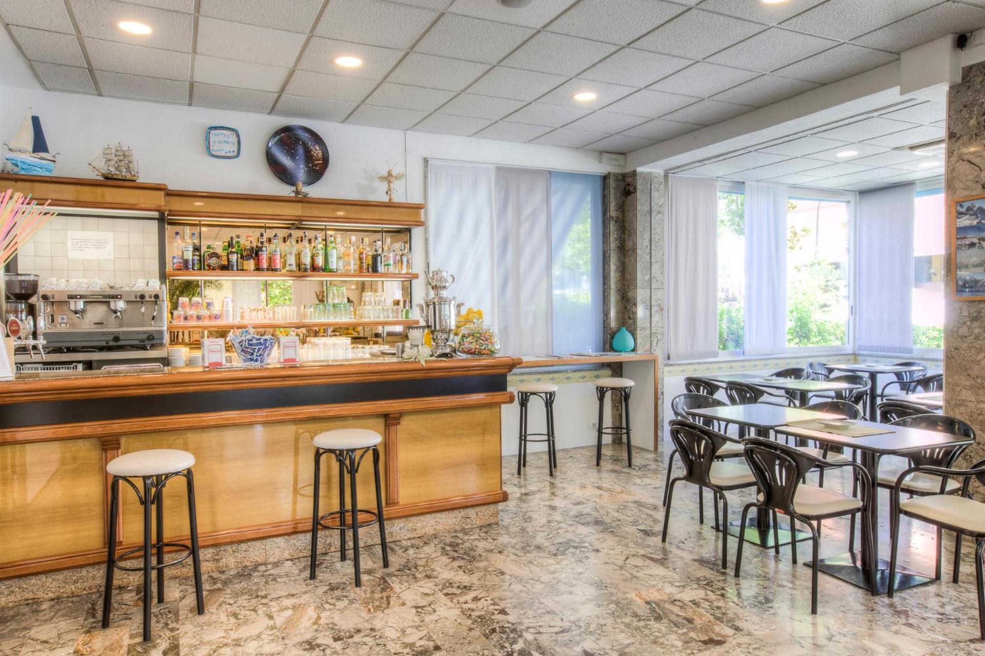 Hotel Taunus - Vista Mare Riccione Luaran gambar